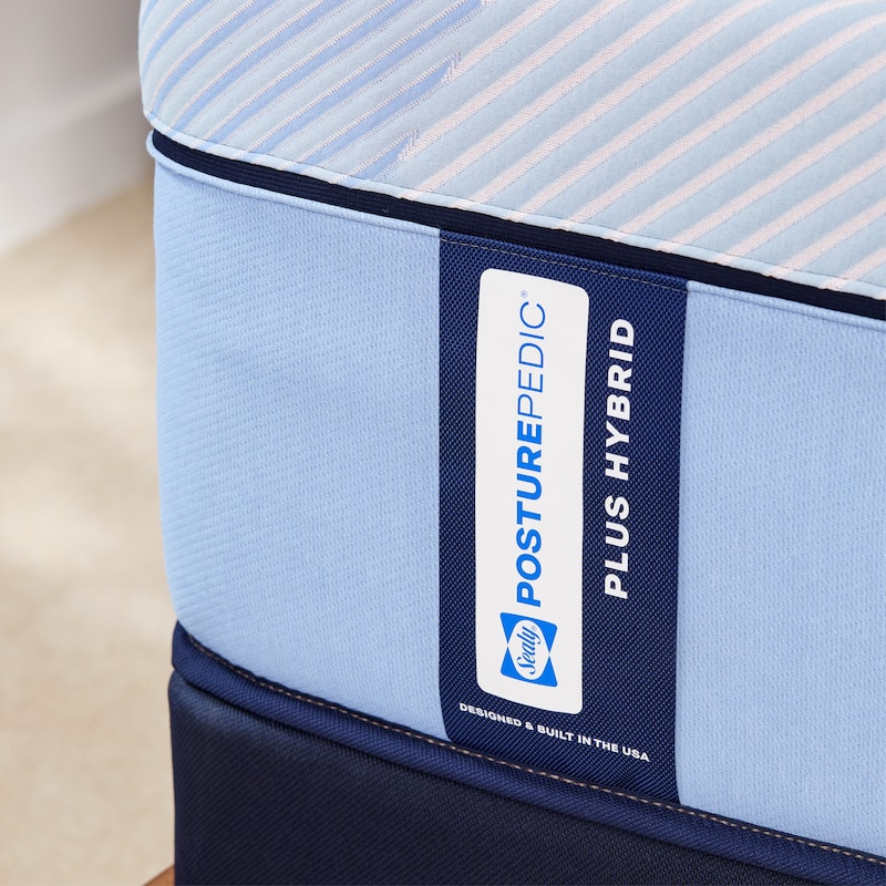 Sealy Posturepedic® Plus Glenshaw 13" Soft Tight Top Hybrid Mattress