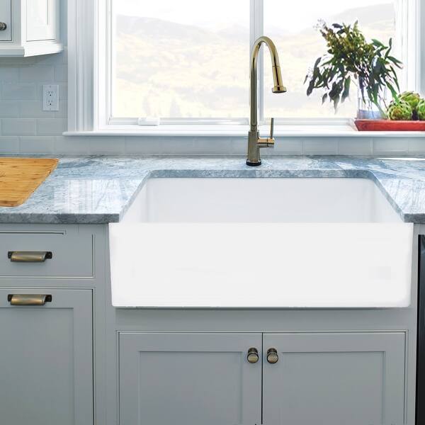 Highpoint Collection 33 Inch Matte Stone Farmhouse Sink With Accessories On Sale Overstock 22077073