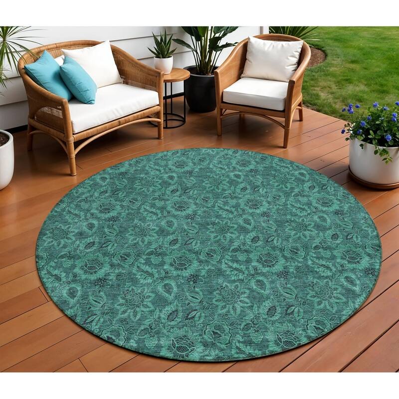 HomeRoots Floral Transitional Rectangle Outdoor Rug - 8' Round