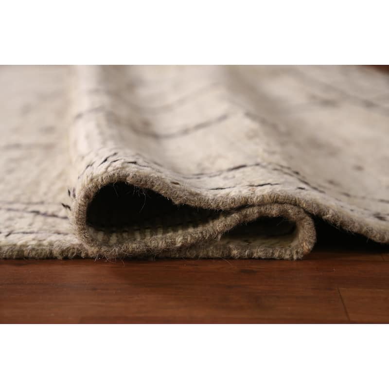 Geometric Grey Moroccan Oriental Area Rug Hand-Knotted Wool Carpet - 6'11" x 9'7"
