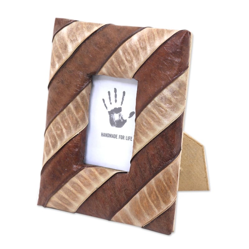 Novica Handmade Lamtoro Lurik Natural Fiber Photo Frame (2X3) - Brown