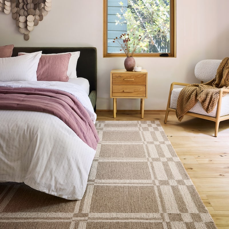 Marlowe Bordered Wool Area Rug - 6' x 9' - Beige