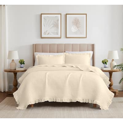 Carla Stripe Fringe Farmhouse Quilt Set