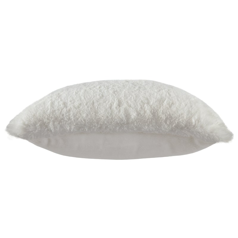 Gariland Pillow
