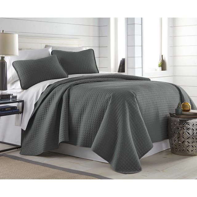 Oversized Solid 3-piece Quilt Set by Southshore Fine Linens - Slate - Full - Queen