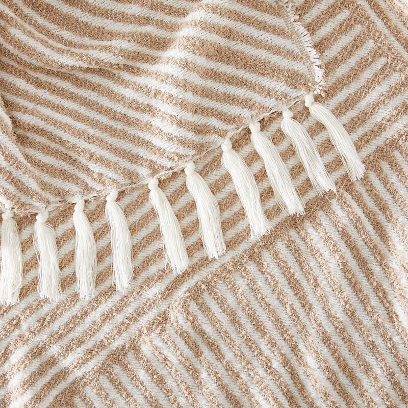 Brooklyn Loom Diagonal Chenille Stripe 50x70 Throw