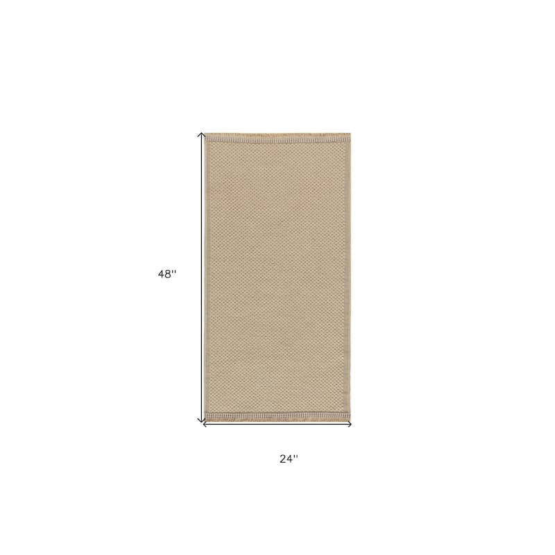 HomeRootsSolid Color Modern Rectangle Area Rug - 48' X '24' X '0.25