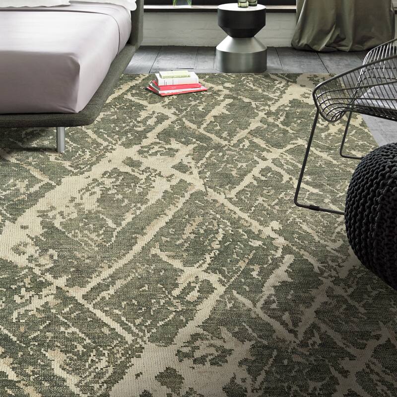 Modern Grey Hand-Knotted Wool Area Rug
