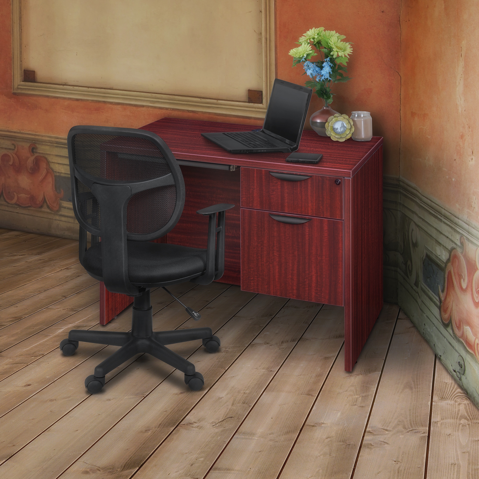 Pedestal new arrivals desk chair