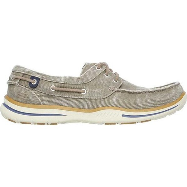 Skechers relaxed fit hotsell elected horizon boat shoe