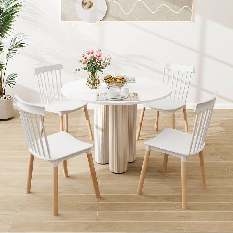 Gymax Set of 4 Windsor Dining Chairs Dining Chairs w/ Spindle Backs &