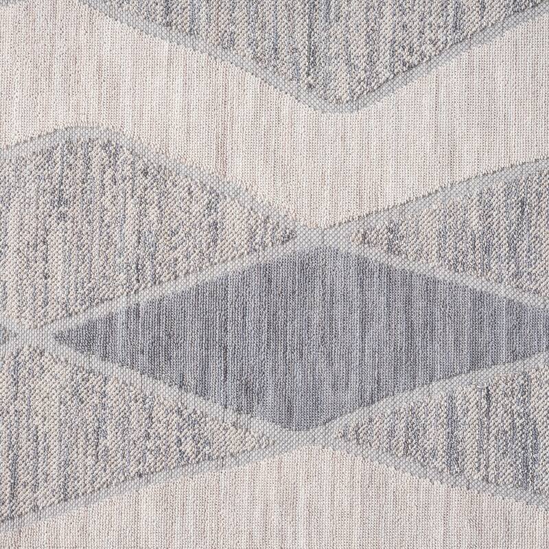 Sevita Geometric PET Yarn Indoor/Outdoor Area Rug