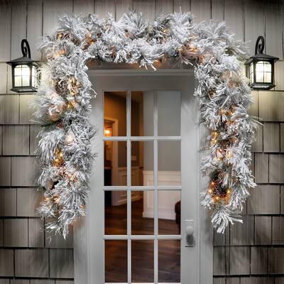 9'x18" Pre-lit Flocked Bear Mountain Garland - White Green - 9'L x 18"W