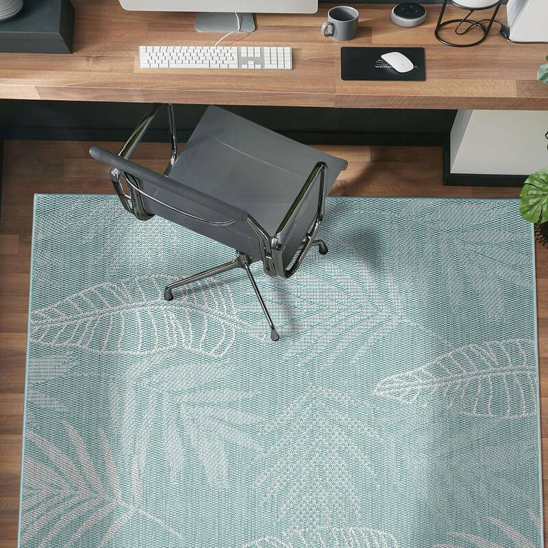 Contemporary Floral Leaves Indoor/Outdoor Flatweave Waterproof Backyard Patio Area Rug