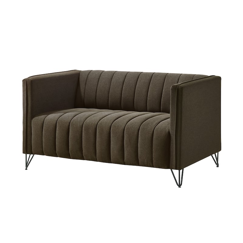 Clayfell Kurtis Square Arm Living Set