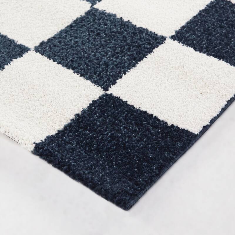 Conovici Modern Checkered Area Rug