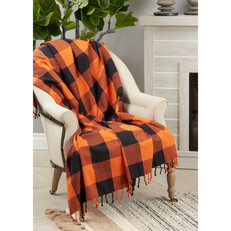 Throw Blanket With Buffalo Plaid Design