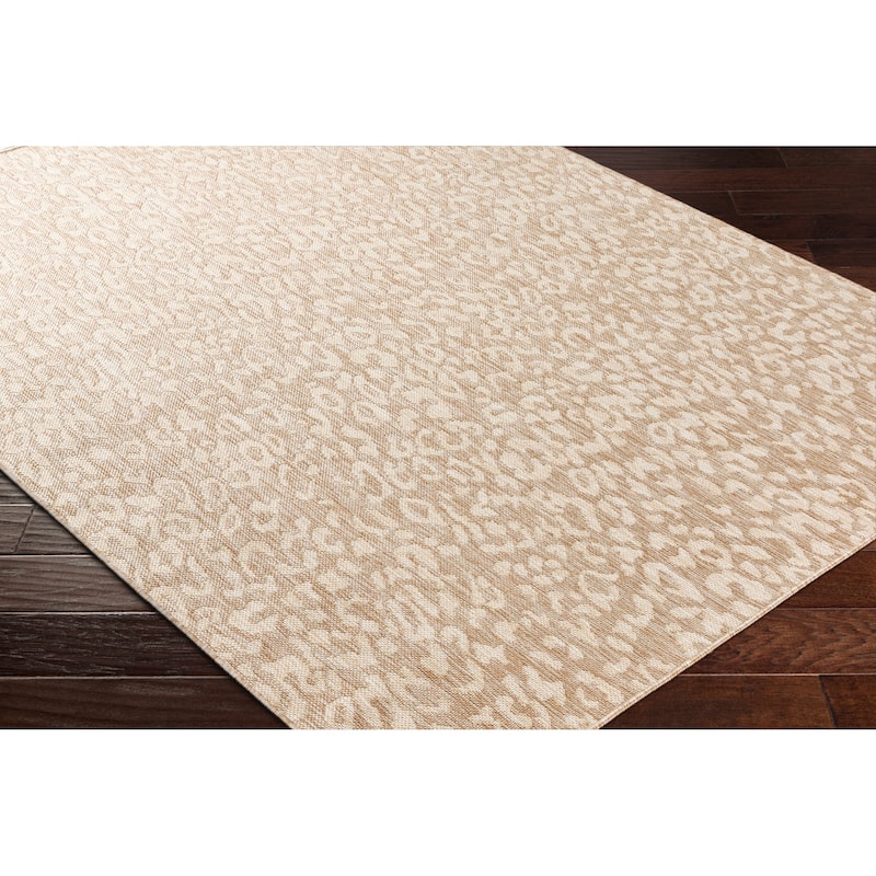 Livabliss Tuareg Outdoor Modern Area Rug