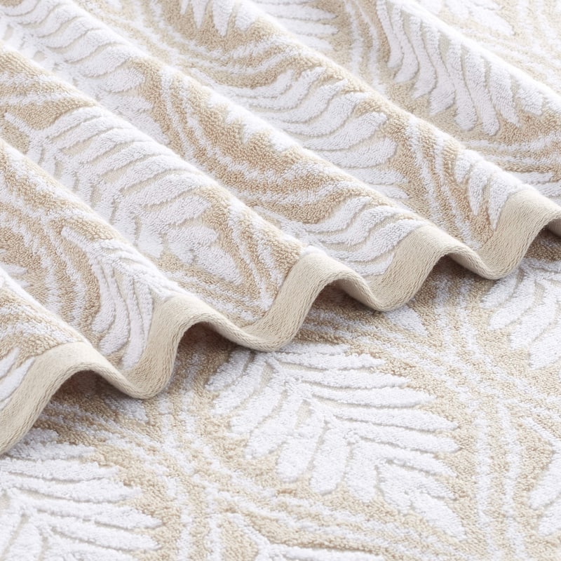 Martex Restore Fern Ogee Sage Bath Towel