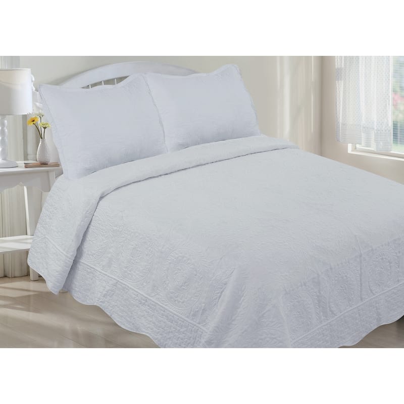 Embroidered Oversized Scalloped Edge Quilt Set - Grey - Full