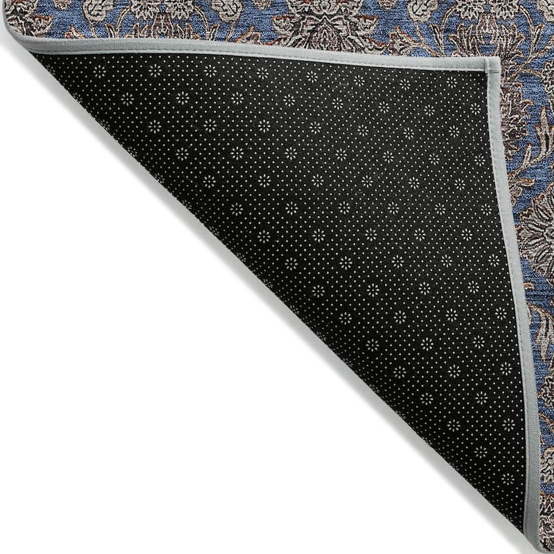 Machine Washable Indoor/ Outdoor Chantille Traditional Floral Rug