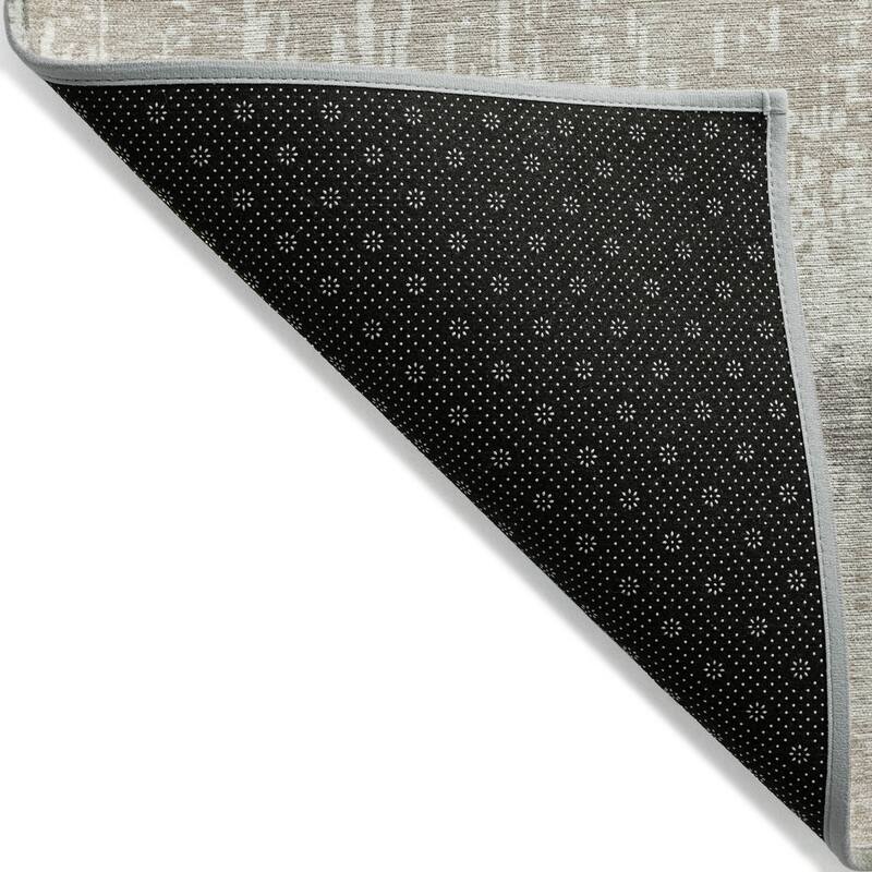 Machine Washable Indoor/ Outdoor Abstract Ombre Chantille Rug