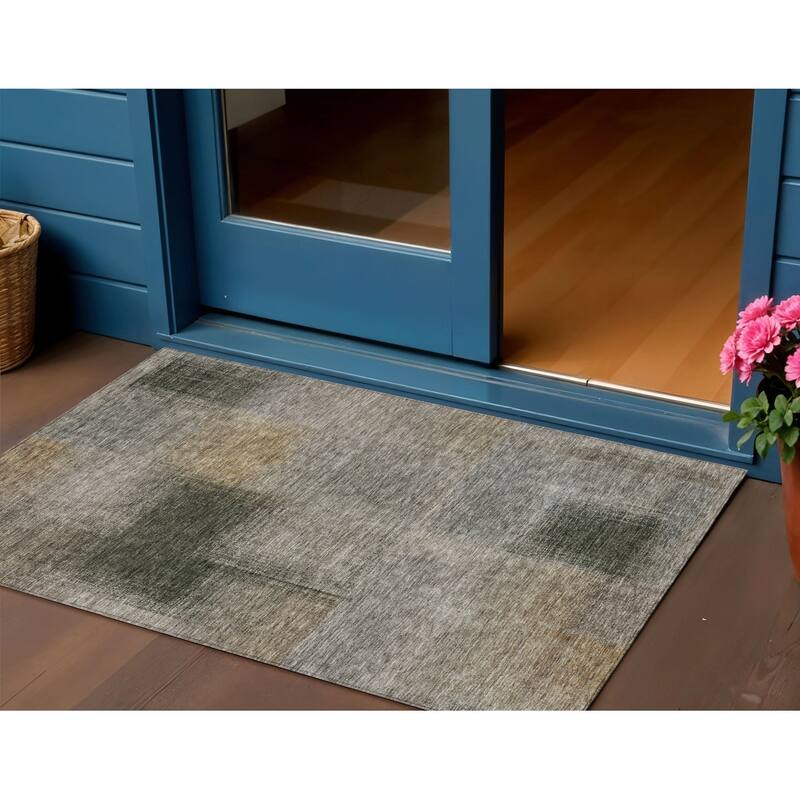 HomeRoots Abstract Transitional Rectangle Outdoor Rug - 3' x 5'