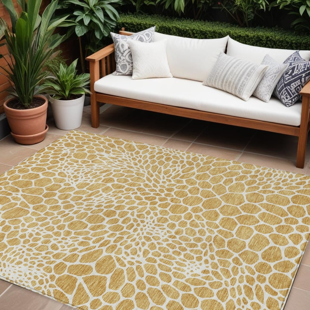 HomeRoots Geometric Transitional Rectangle Outdoor Rug