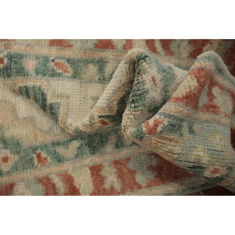 Hand Knotted Oriental 100% Wool Carpet Transitional Floral Beige & Ivories Oushak Area Rug - 3' 0'' X 2' 1''