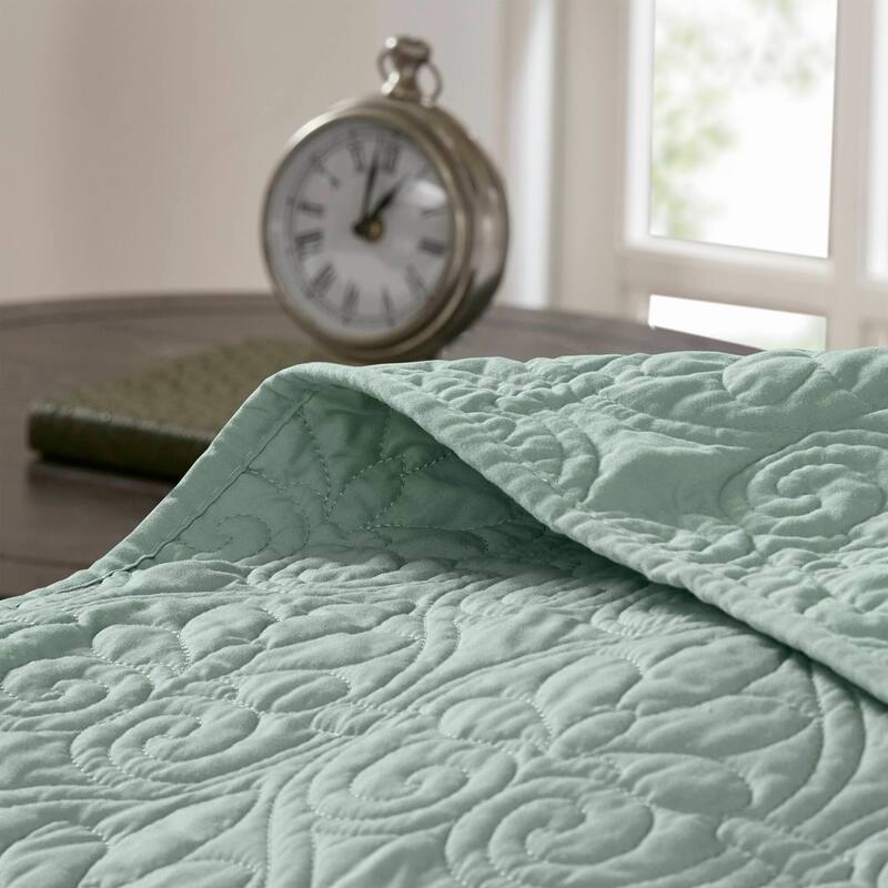 Madison Park Mansfield Reversible Quilt Set