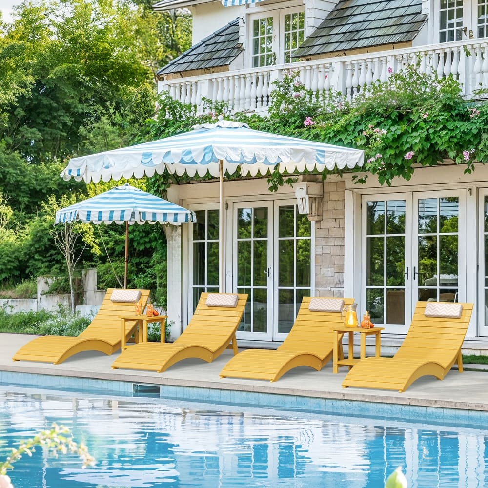 4-Piece Folding HDPS Plastic Outdoor Pool Chaise Lounges with Headrest Cushion