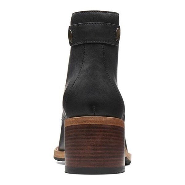 Clarks clarkdale deals tone ankle boot