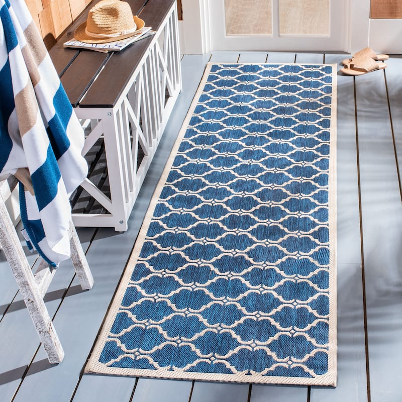 SAFAVIEH Courtyard Rozina Indoor/ Outdoor Waterproof Patio Backyard Rug