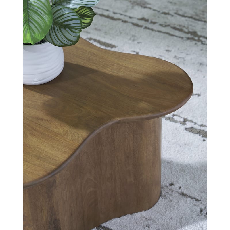 Signature Design by Ashley Abeford Light Brown Accent Coffee Table (Set of 2) - 33" W x 28" D x 18" H