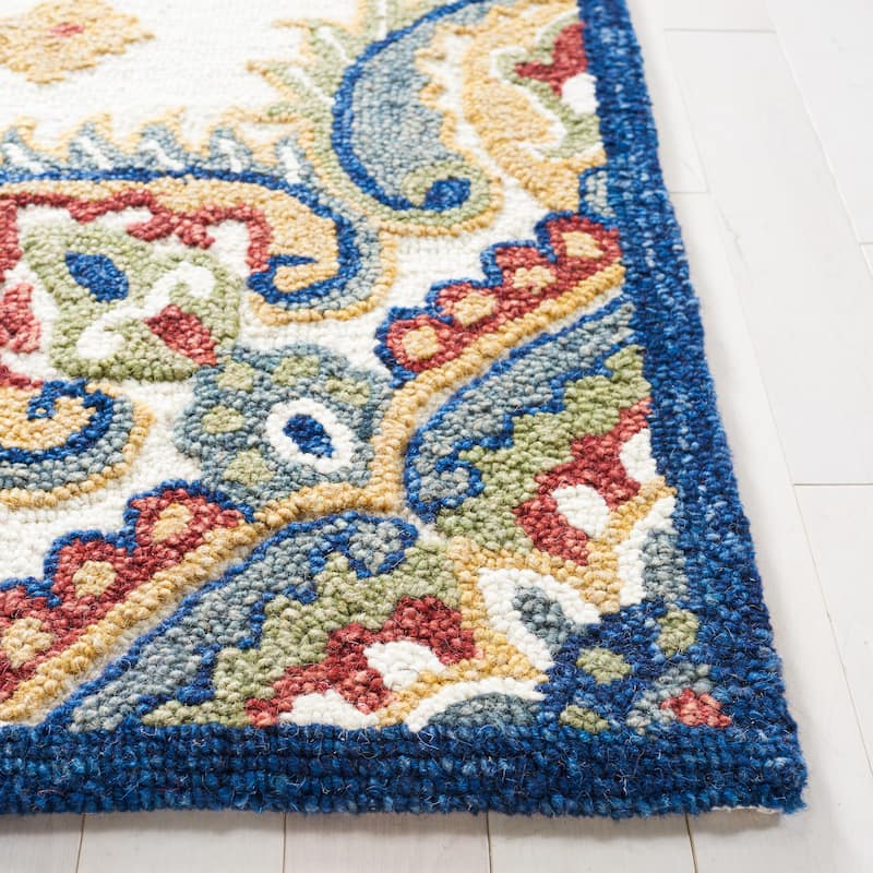 SAFAVIEH Handmade Blossom Annemarijn Medallion Wool Rug