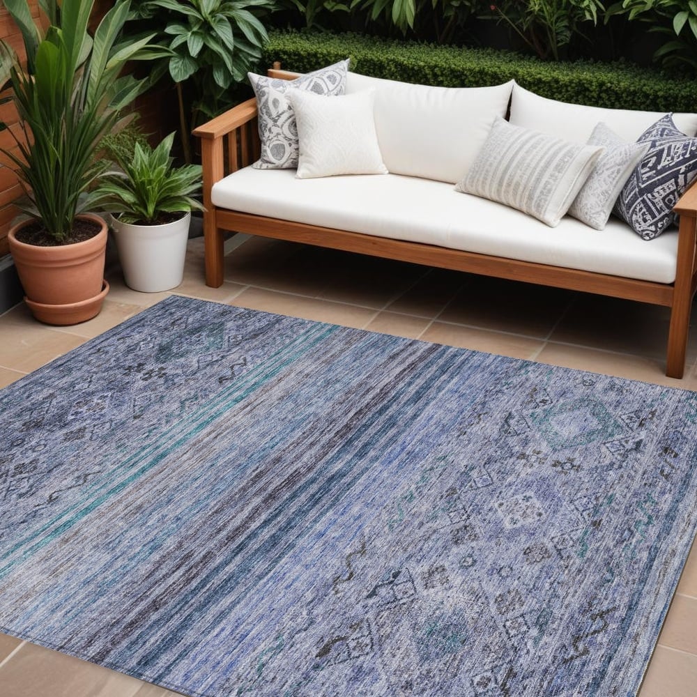 HomeRoots Floral Transitional Rectangle Outdoor Rug
