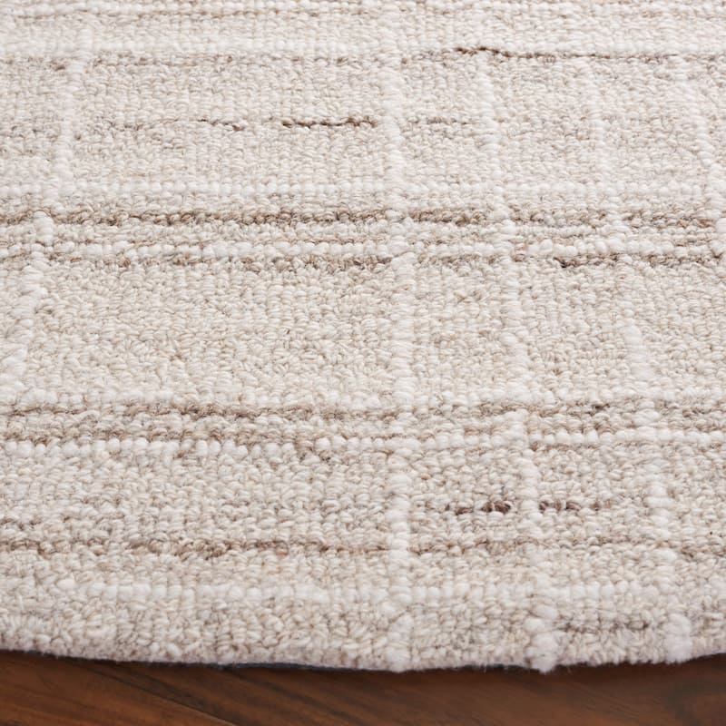 SAFAVIEH Handmade Metro Gaia French Country Wool Rug