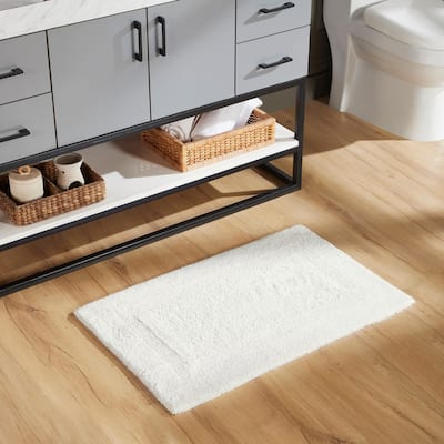 Better Trends Bath Rugs 100% Cotton Reversible Highly Water Absorbent Bathroom Rug for Shower, Sink, Bath Mats - Lux Collection