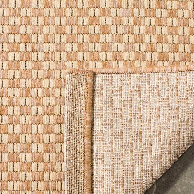 SAFAVIEH Courtyard Judi Indoor/ Outdoor Patio Backyard Rug