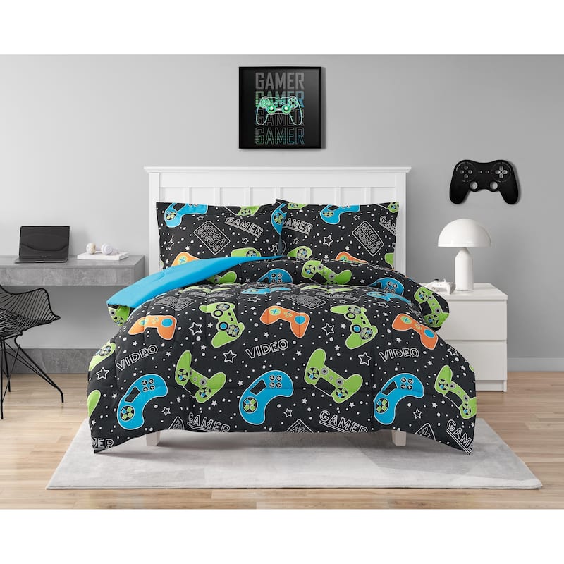 ALEX + BELLA Video Gamer Set Black Ultra Soft Microfiber Comforter Set - Full