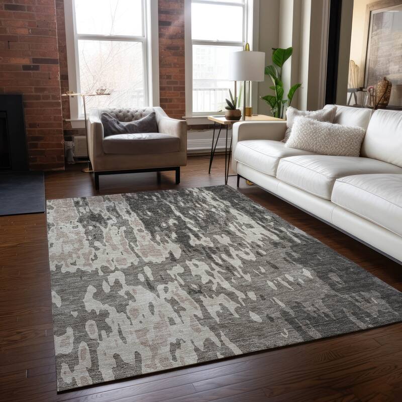 Machine Washable Indoor/ Outdoor Abstract Contemporary Chantille Rug