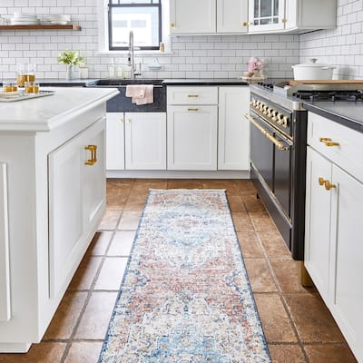 Nuloom Signe Faded Transitional Area Rug