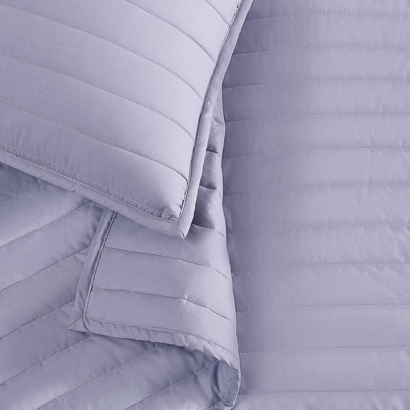 Brooklyn Loom Solid Cotton Percale Quilt Set
