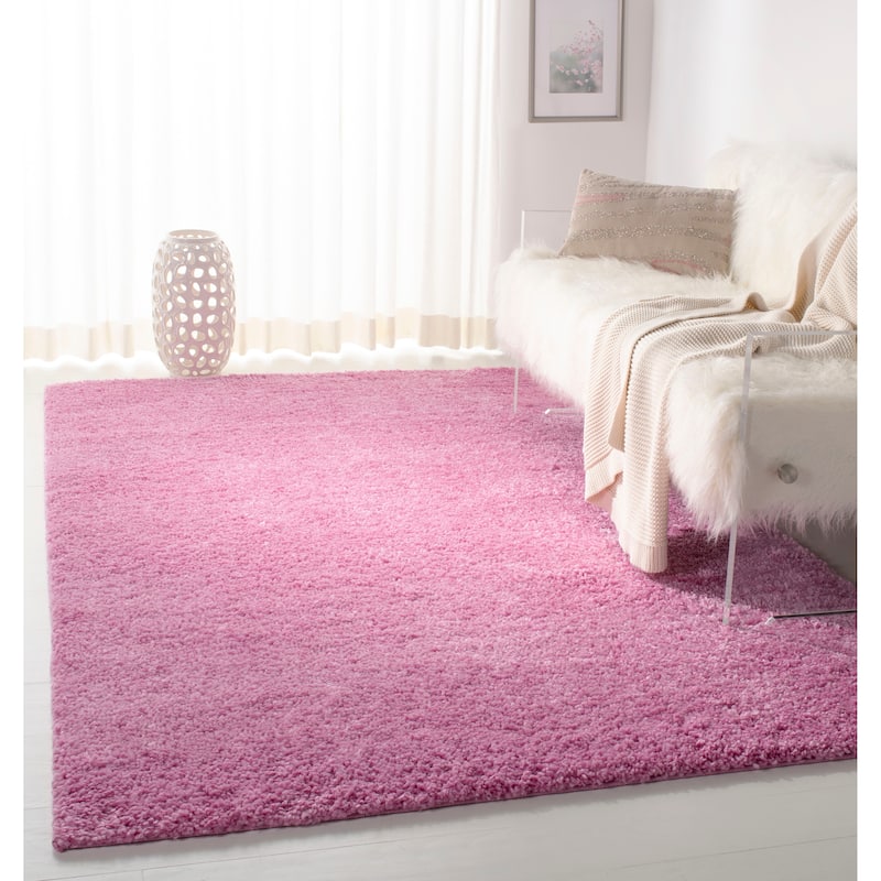 SAFAVIEH August Shag Solid 1.2-inch Thick Area Rug - 4' x 6' - Pink