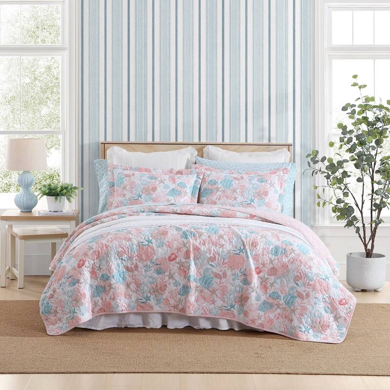 Laura Ashley Swimtime Cotton Reversible Pink Quilt Set