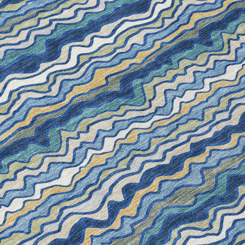 Machine Washable Indoor/ Outdoor Ziggy Stripe Chantille Rug