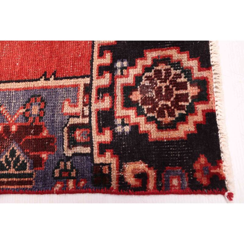 ECARPETGALLERY Hand-knotted Andelz Red Wool Rug - 4'2 x 7'2