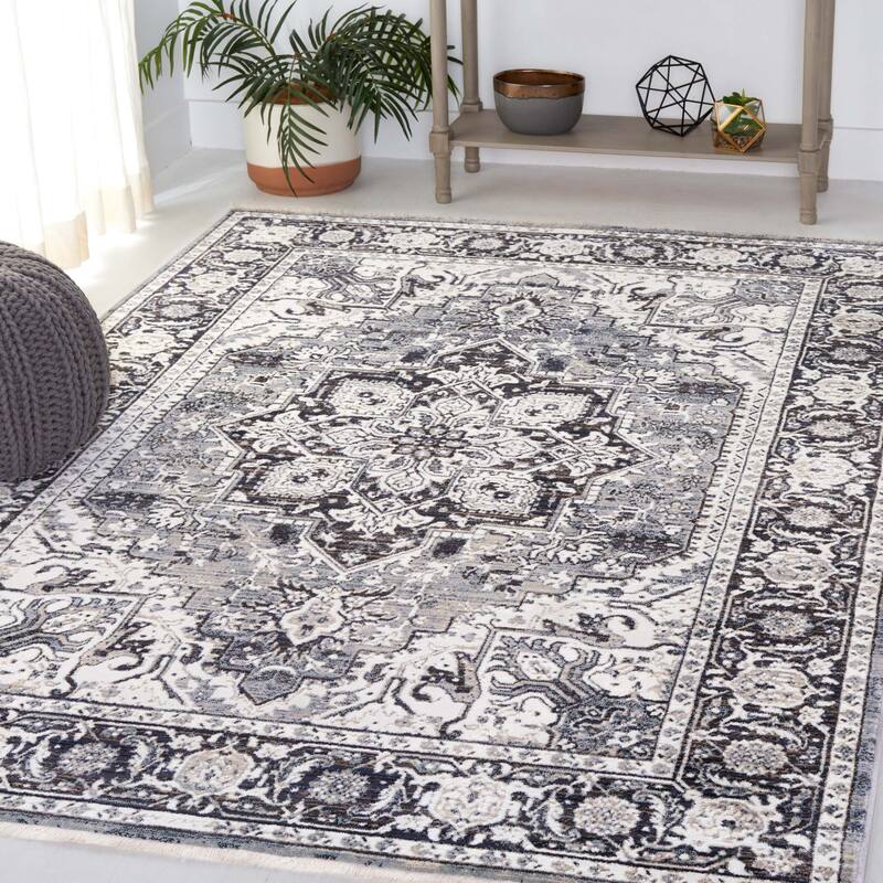 SAFAVIEH Vintage Persian Olivia Rug