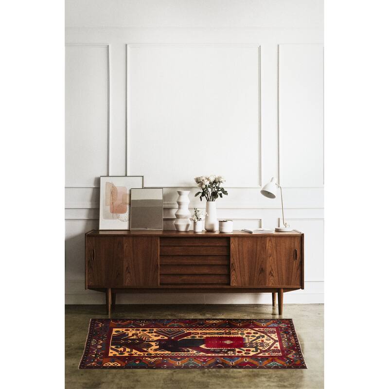 ECARPETGALLERY Hand-knotted Teimani Cream, Red Wool Rug - 3'4 x 6'0