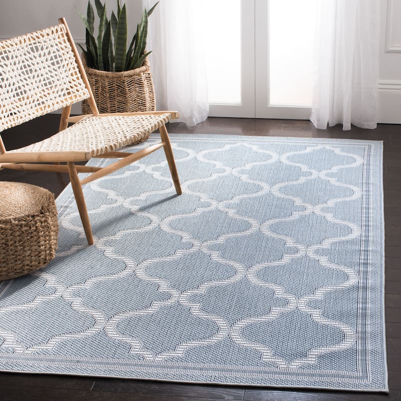 SAFAVIEH Bermuda Washable Edelt Indoor/ Outdoor Waterproof Rug - 5'3" x 7'6" - Light Blue/Ivory